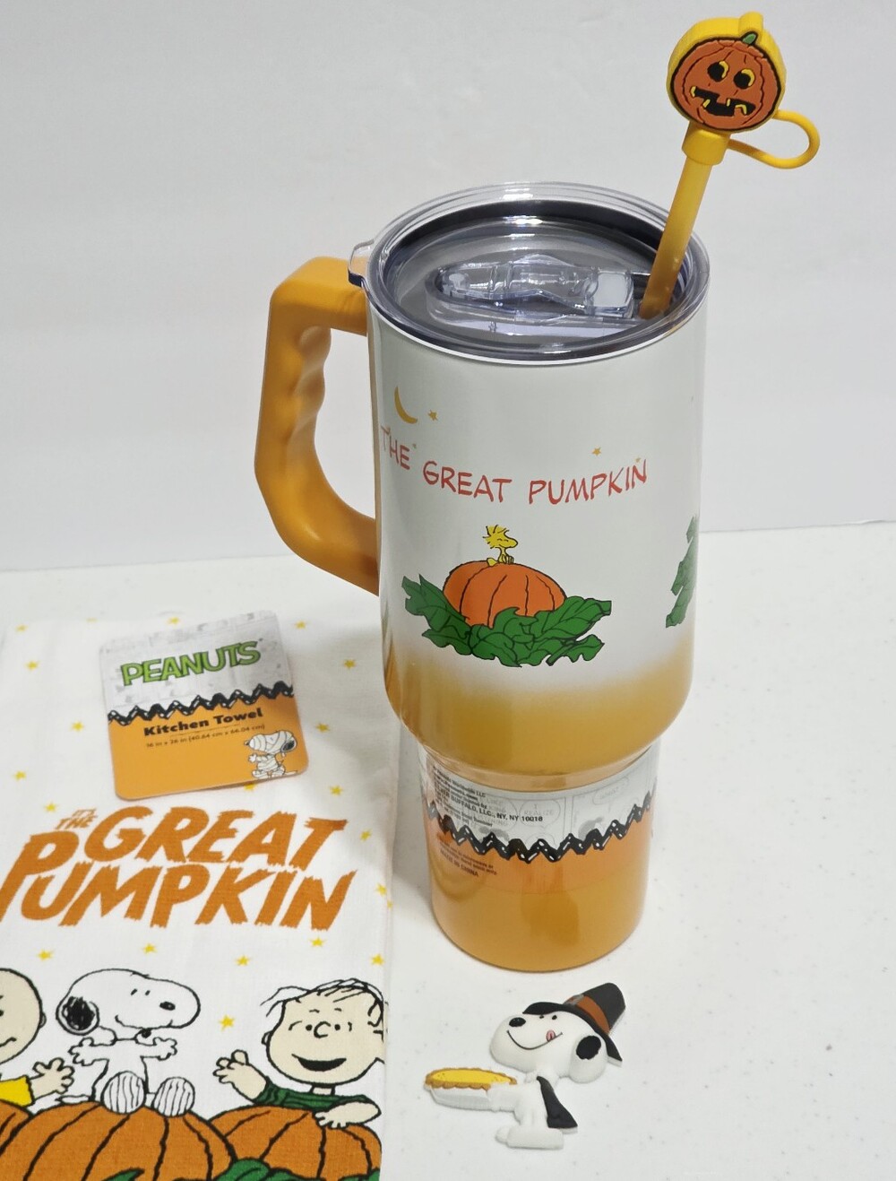 Peanuts Snoopy Great Pumpkin 40 oz Tumbler Cup Handle Straw Topper Towel Magnet - Picture 16 of 16